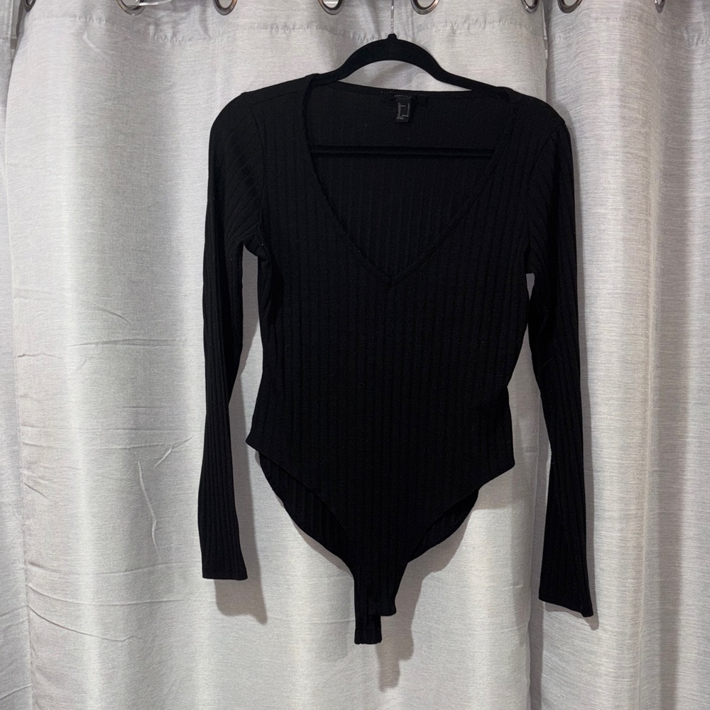 Elegant Black Ribbed Bodysuit